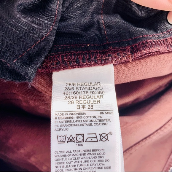 Gap Vintage Slim Coated Mid Rise Jeans Women’s Size 28 - Picture 7 of 11